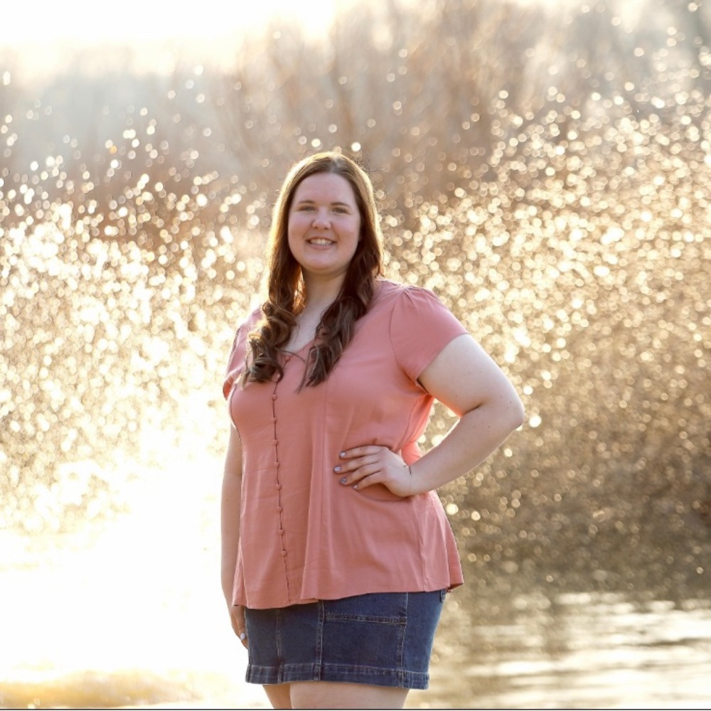 Meet your Posher, Carlee